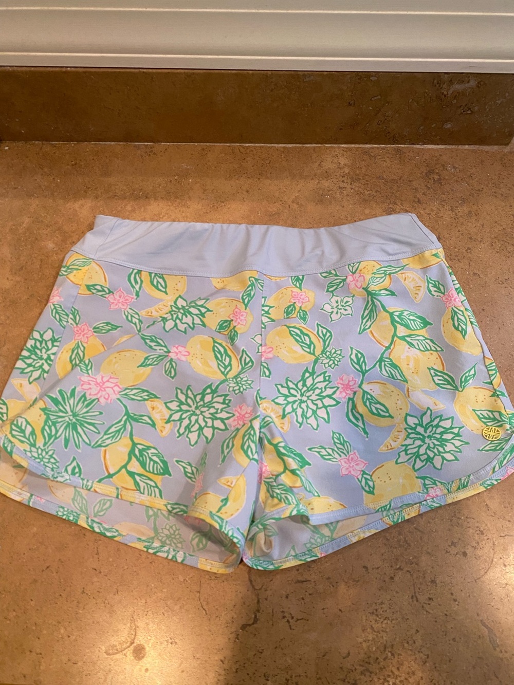 XS Lilly Pulitzer Bicci Luxletic Running Short Lemonade